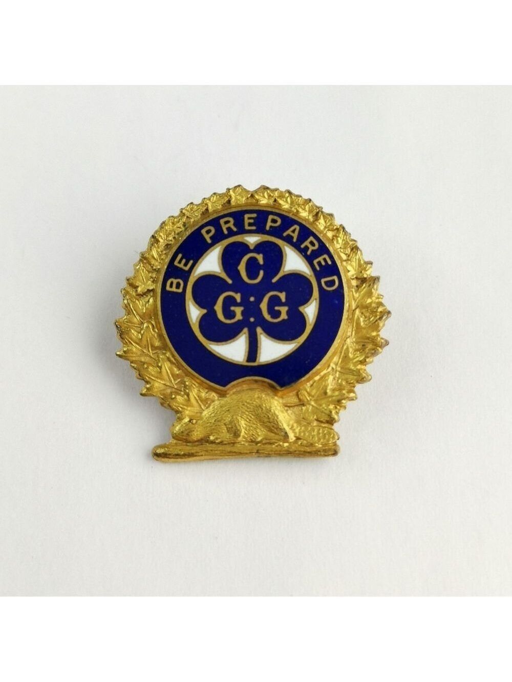 Vintage Girl Guides Of Canada brooch Pin